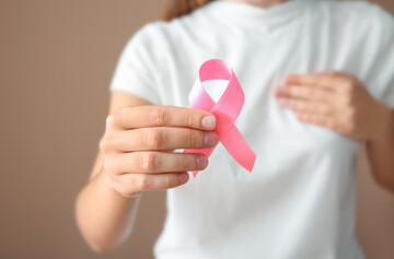 تحقیقات مسیر بالقوه ای را برای درمان سرطان سینه نشان می دهد